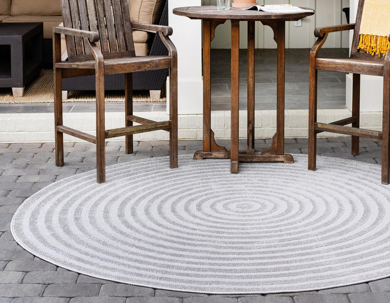 Catalina Cove Outdoor Collection Area Rug - Avalon Round Gray  lifestyle 93