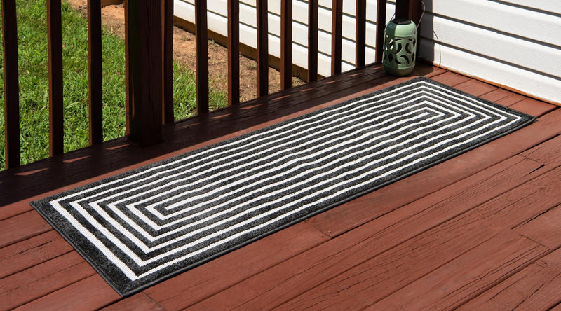 Catalina Cove Outdoor Collection Area Rug - Avalon Runner Black  lifestyle 96