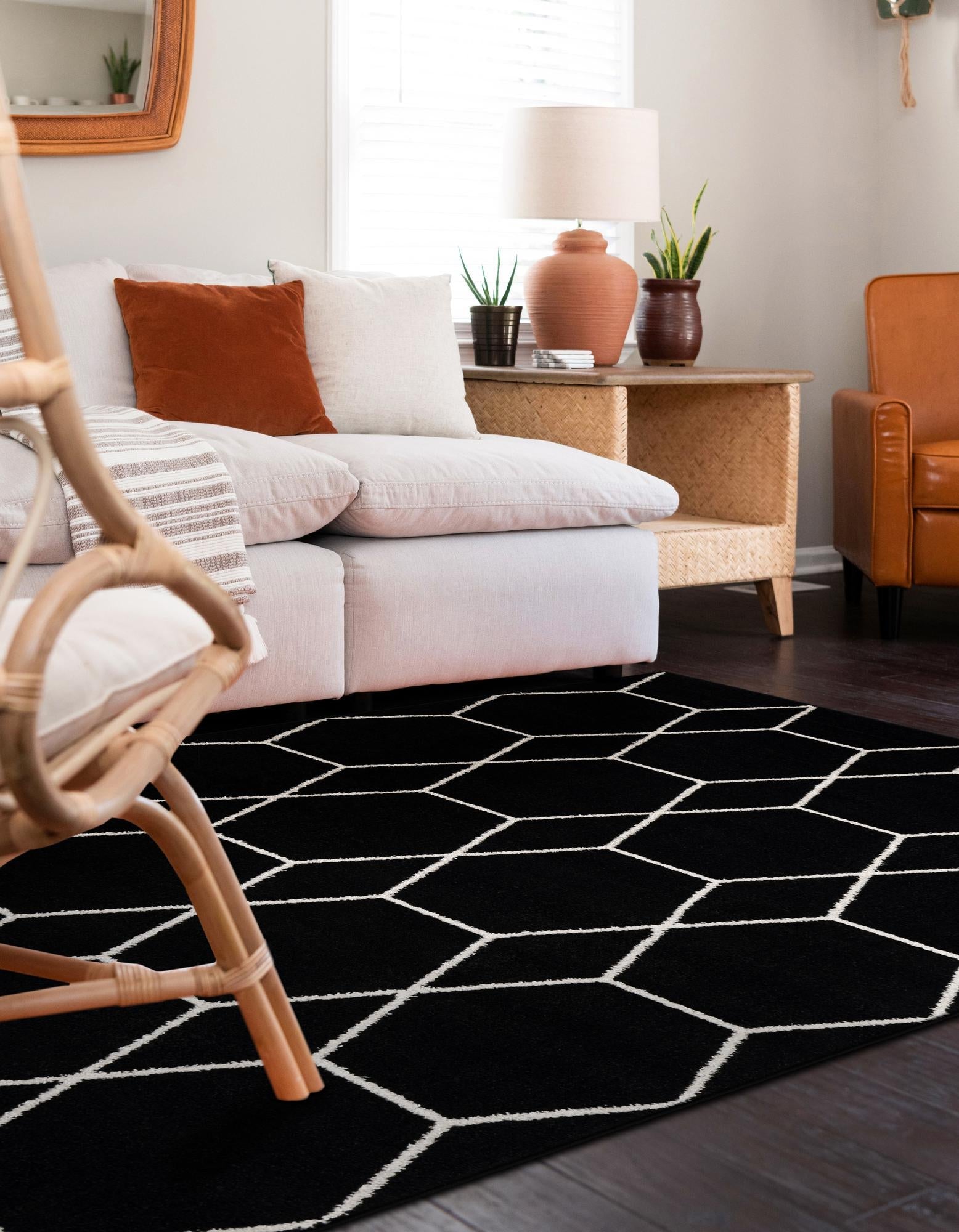 Trellis Mosaic Collection Area Rug - Arborville (Black)