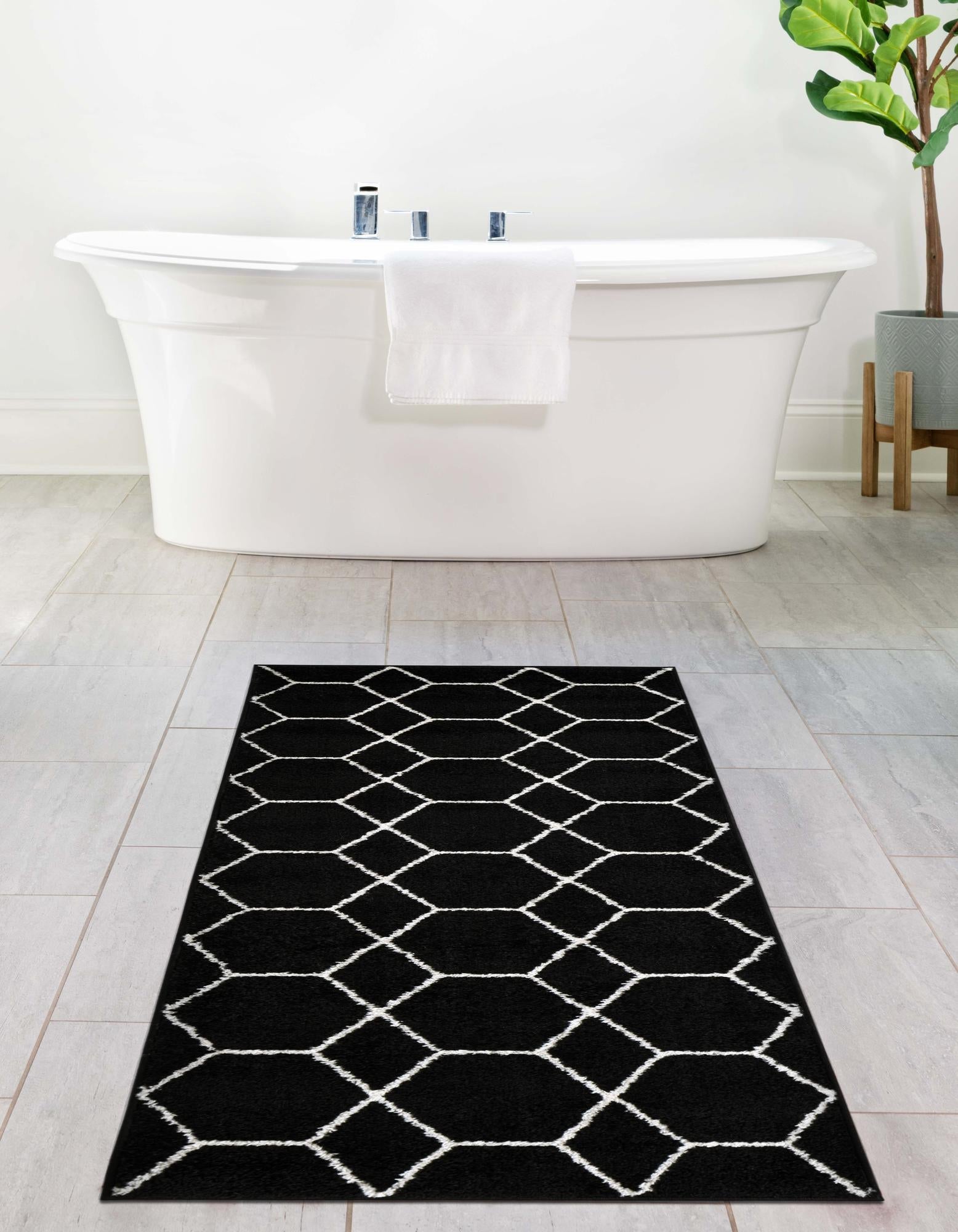 Trellis Mosaic Collection Area Rug - Arborville (Black)