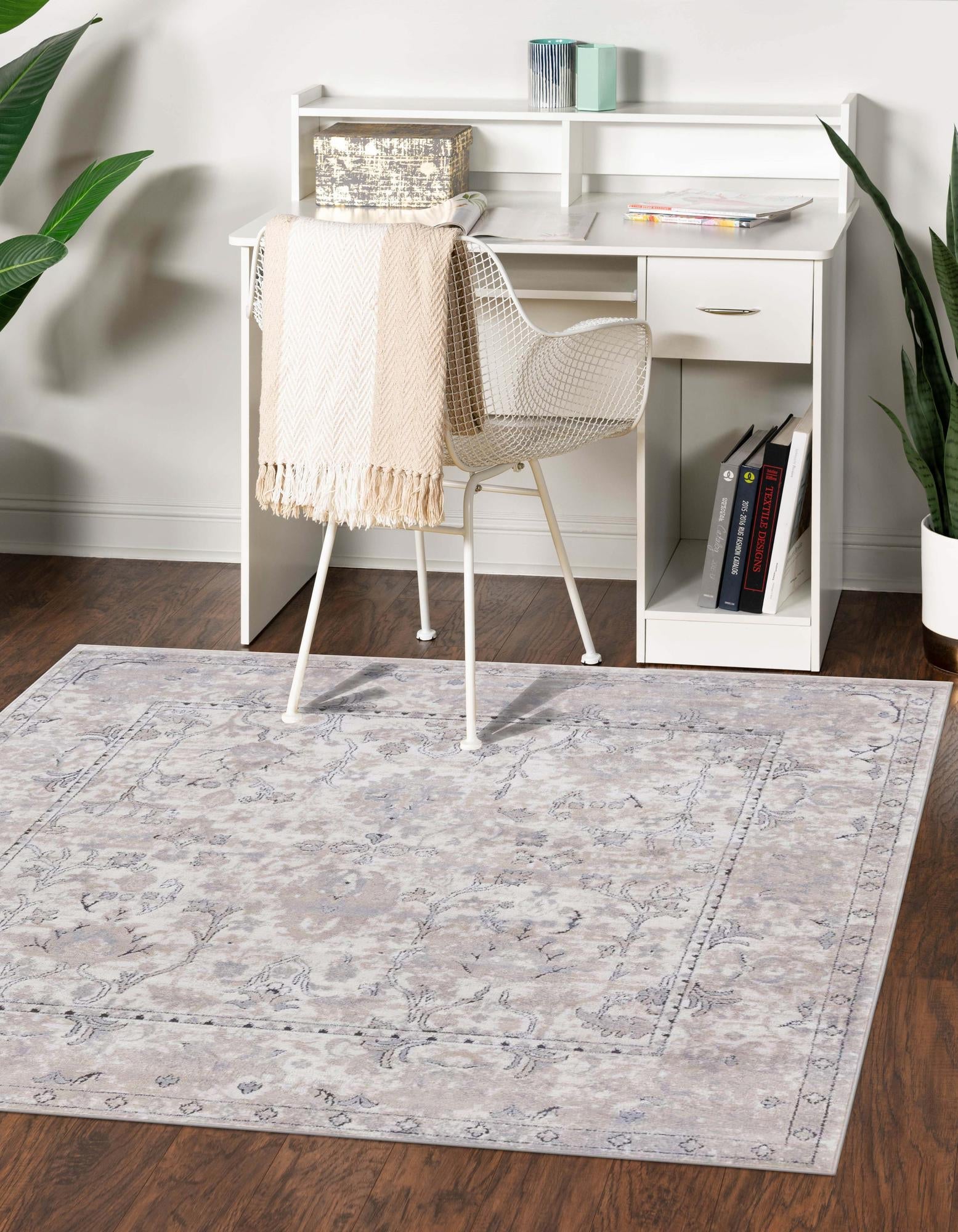 Cascade Range Collection Area Rug -  Shasta (Ivory)