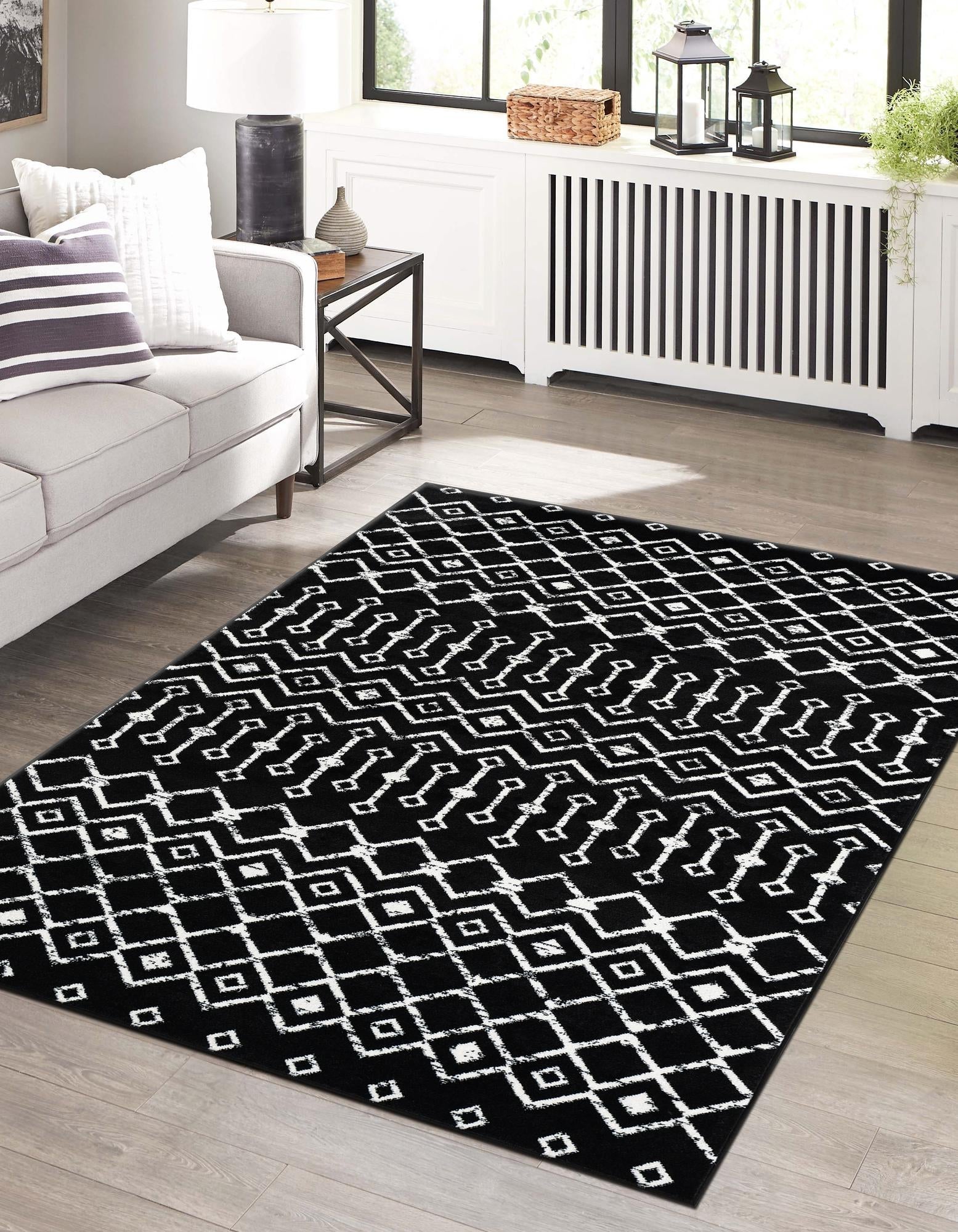 Marrakech Lattice Collection Area Rug - Medina (Black)