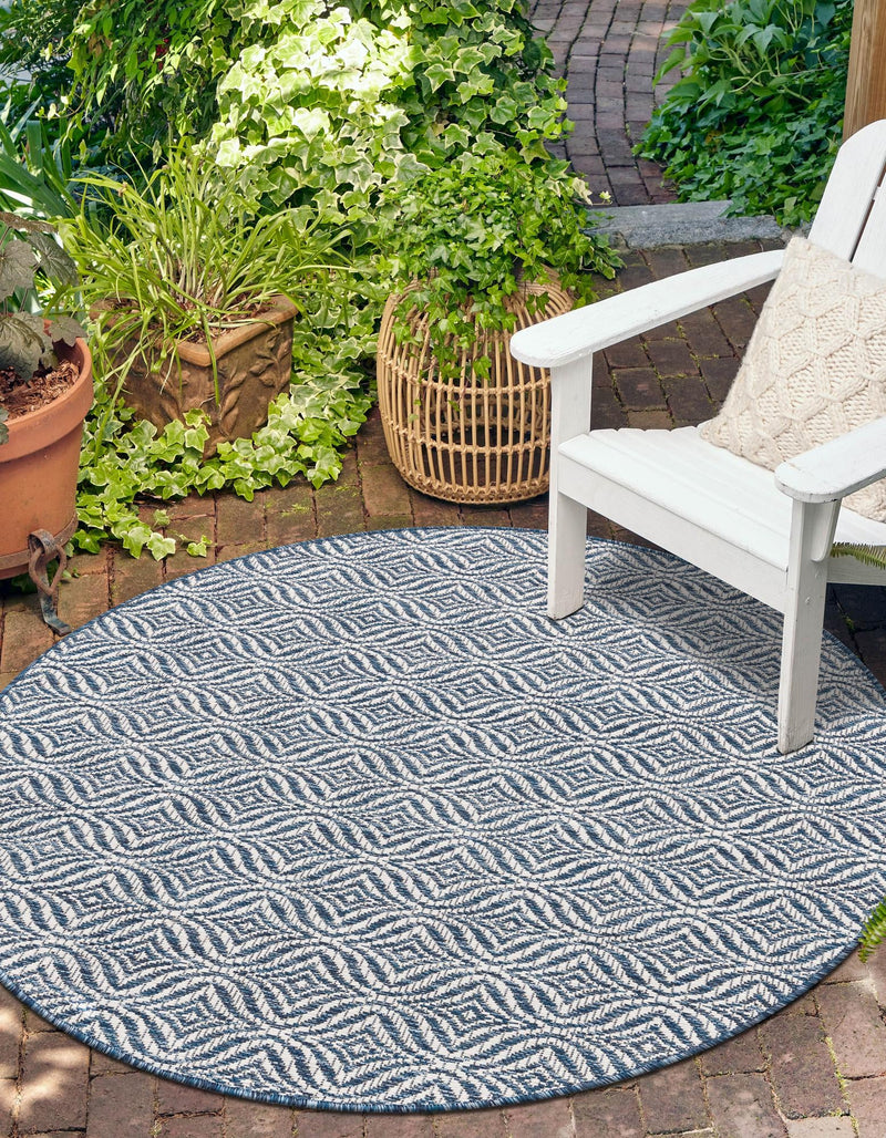 Garden Lattice Oasis Collection Area Rug -  Terrace Round Blue  lifestyle 109