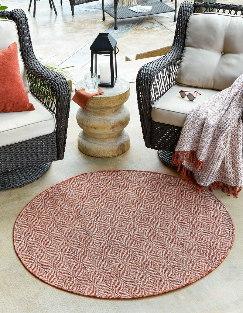 Garden Lattice Oasis Collection Area Rug -  Terrace Round Rust Red  lifestyle 0