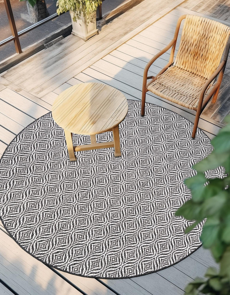 Garden Lattice Oasis Collection Area Rug -  Terrace Round Charcoal  lifestyle 140