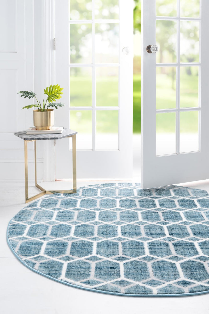 Garden Maze Retreat Collection Area Rug - Hedgegrove Round Blue  lifestyle 72