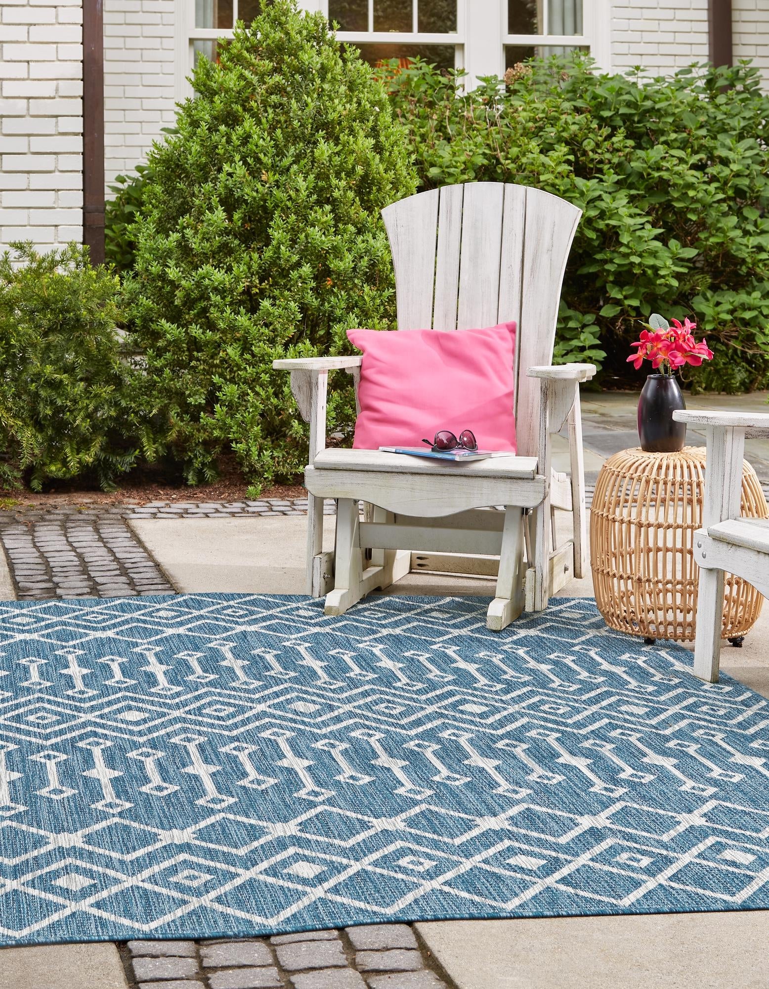 Seaside Lattice Collection Area Rug -  Pergola (Blue)