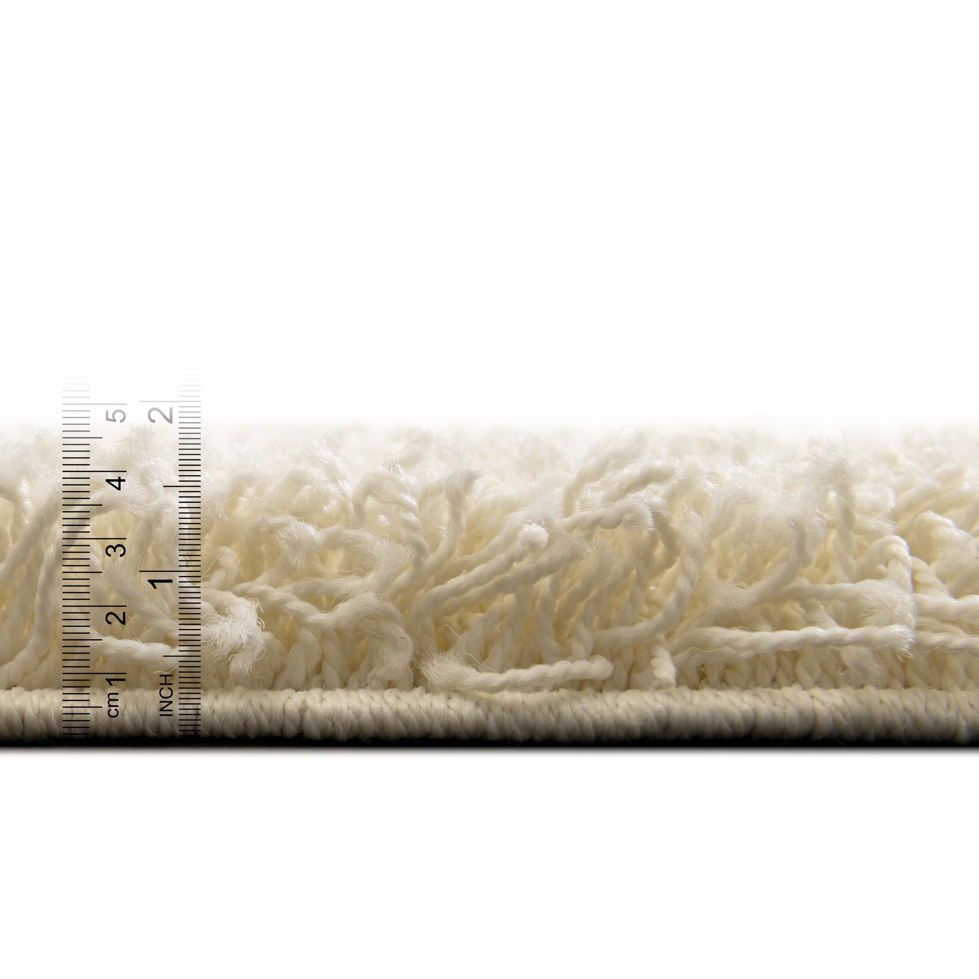 Plush Oasis Collection Area Rug - Serenity (Pure Ivory)