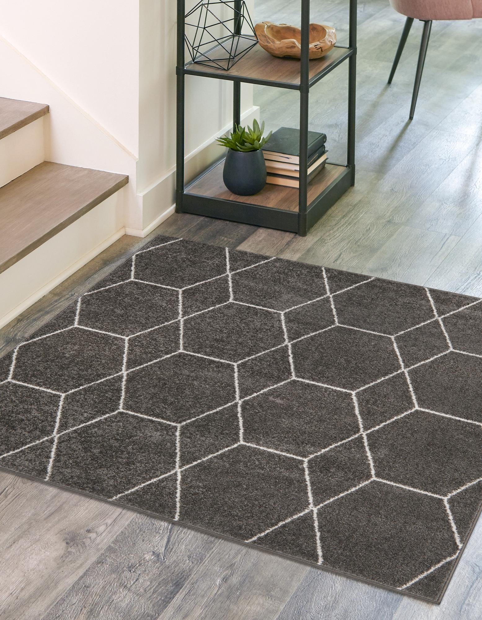 Trellis Mosaic Collection Area Rug - Arborville (Dark Gray)