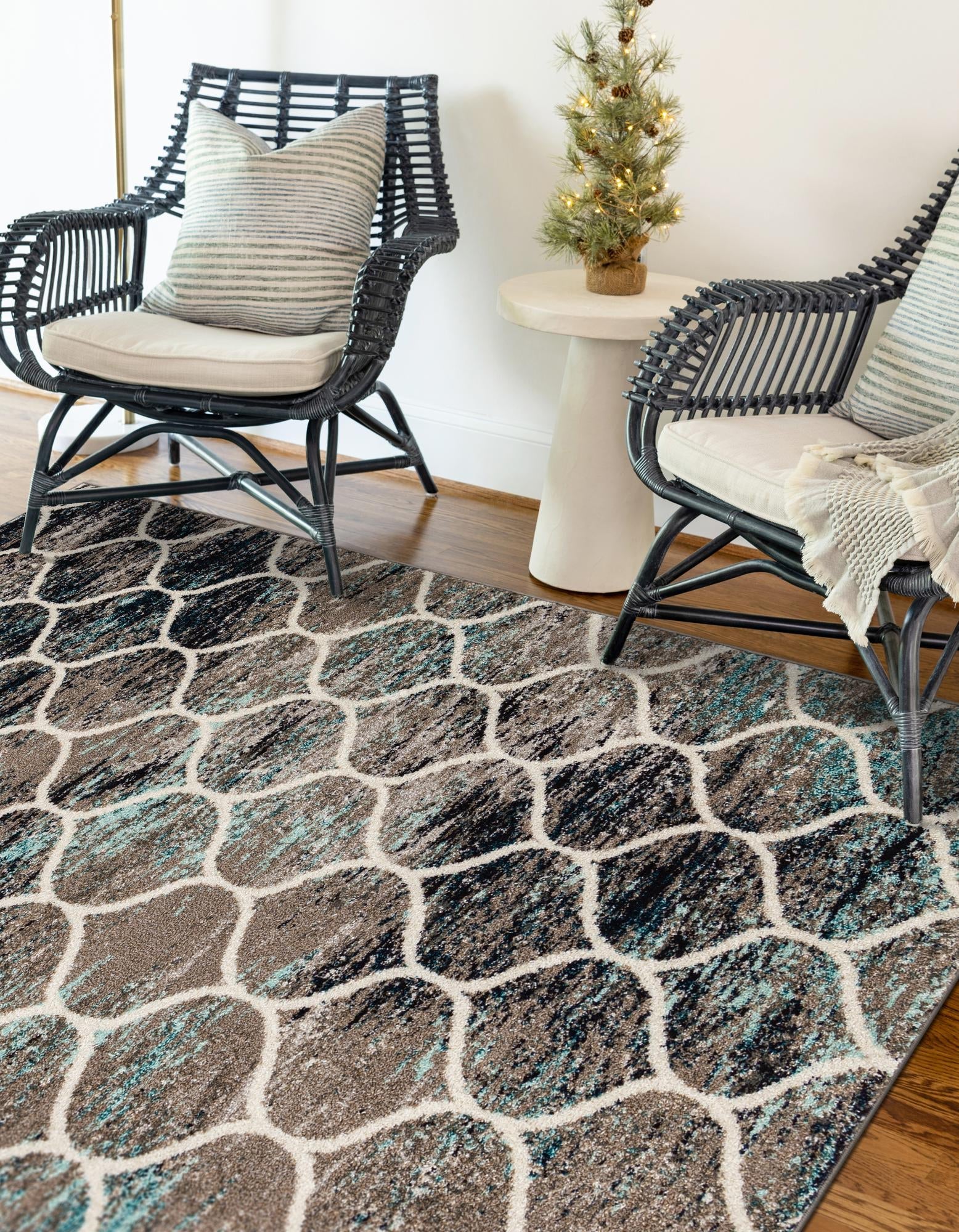 Trellis Mosaic Collection Area Rug -  Pergolatown (Blue Multi)