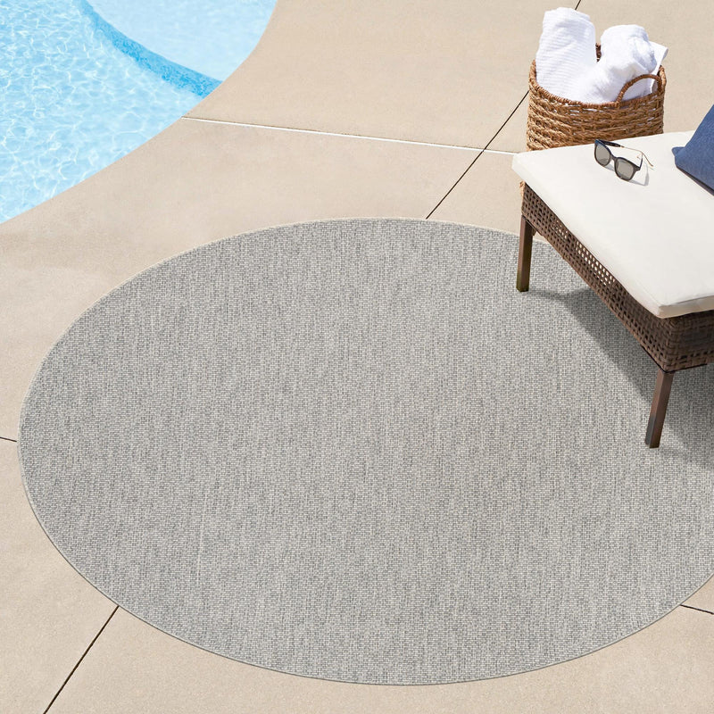 Patio Perfection Collection Area Rug - Veranda (Light Gray) Round Light Gray  lifestyle 57