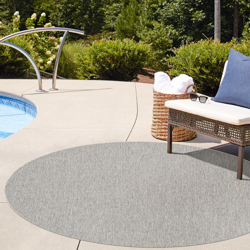 Patio Perfection Collection Area Rug - Veranda (Light Gray) Round Light Gray  lifestyle 61