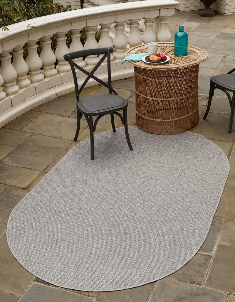 Patio Perfection Collection Area Rug - Veranda (Light Gray) Oval Light Gray  lifestyle 0