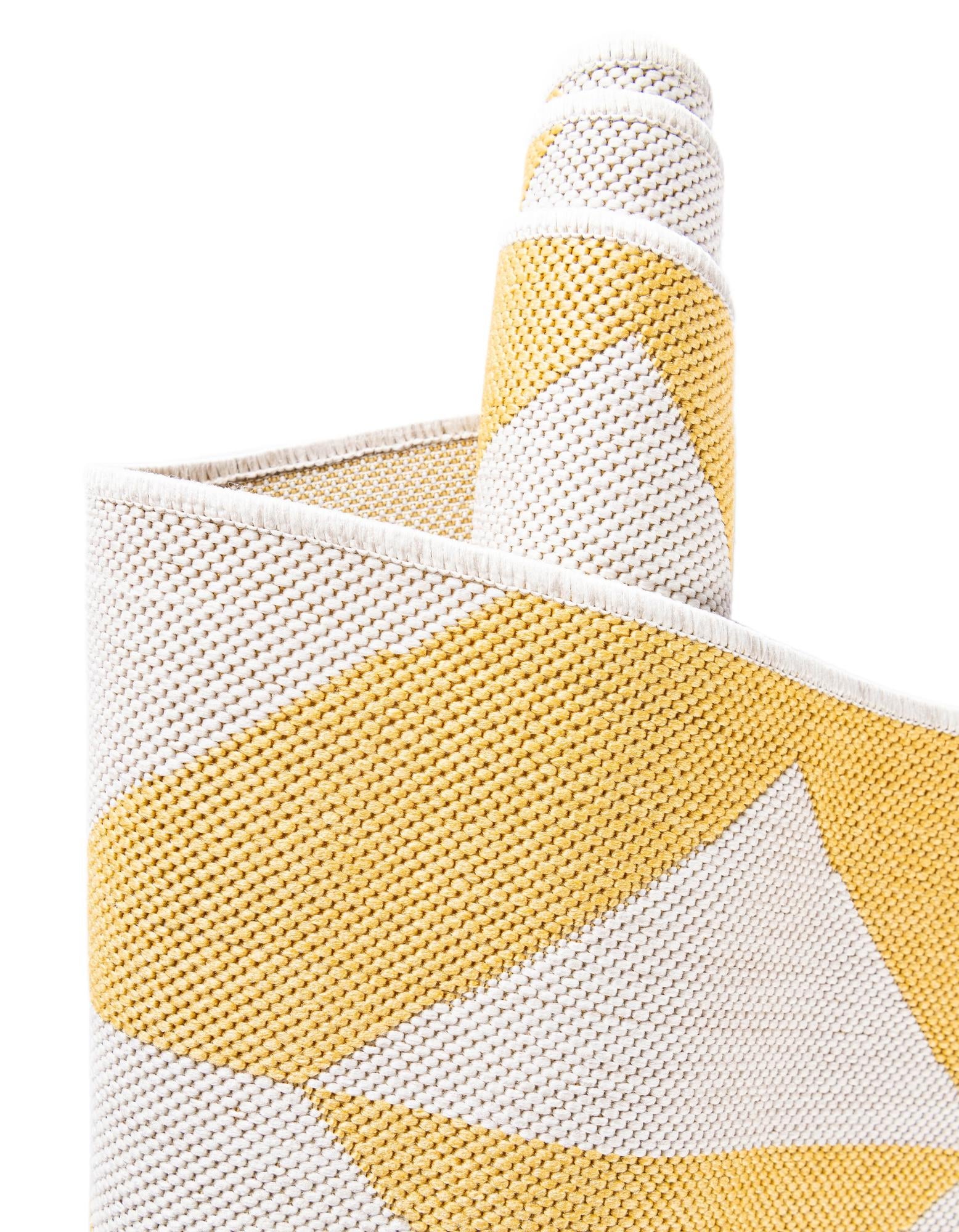 Urban Oasis Rugs Collection Area Rug -  Highrise (Yellow)