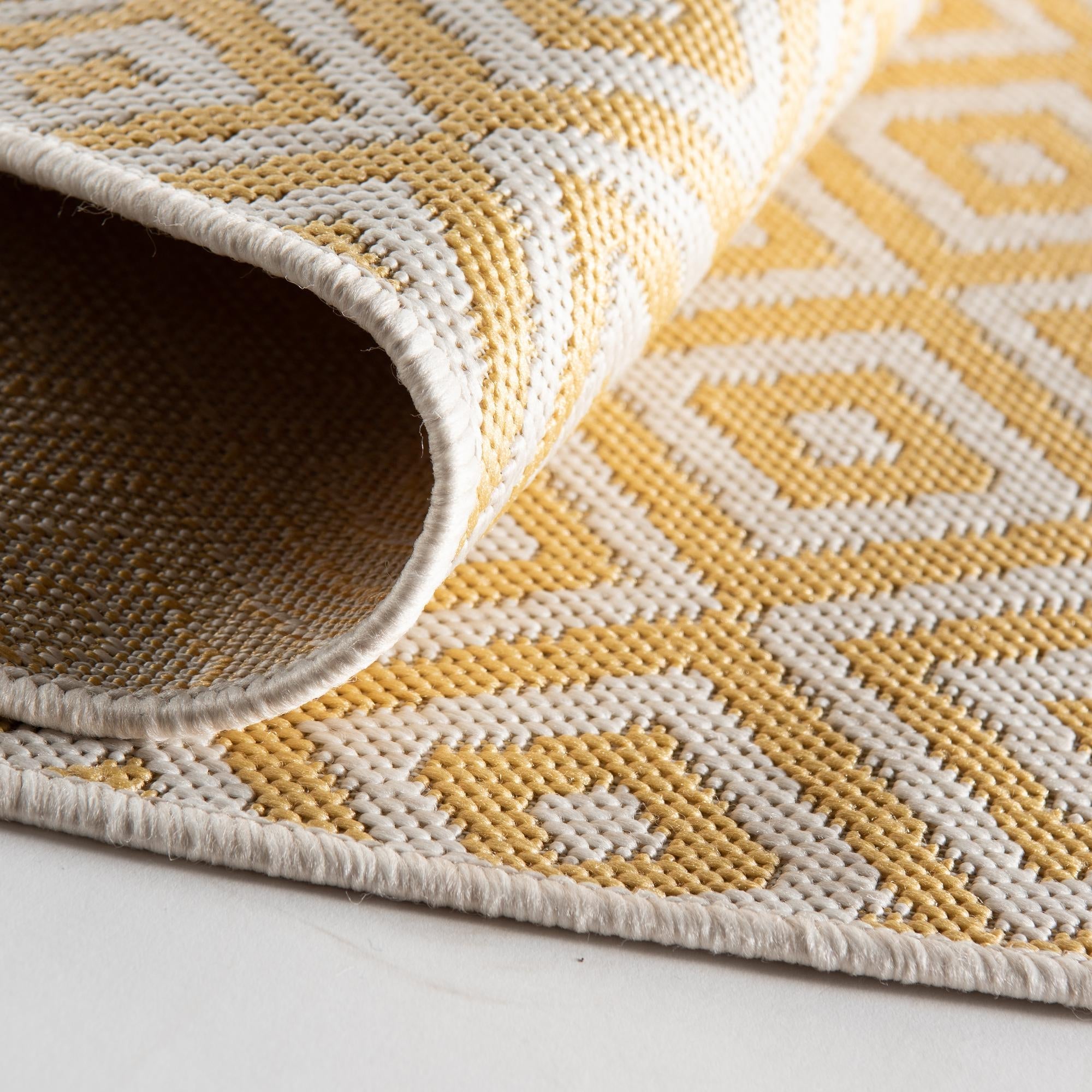 Urban Oasis Rugs Collection Area Rug -  Rooftop (Yellow Ivory)