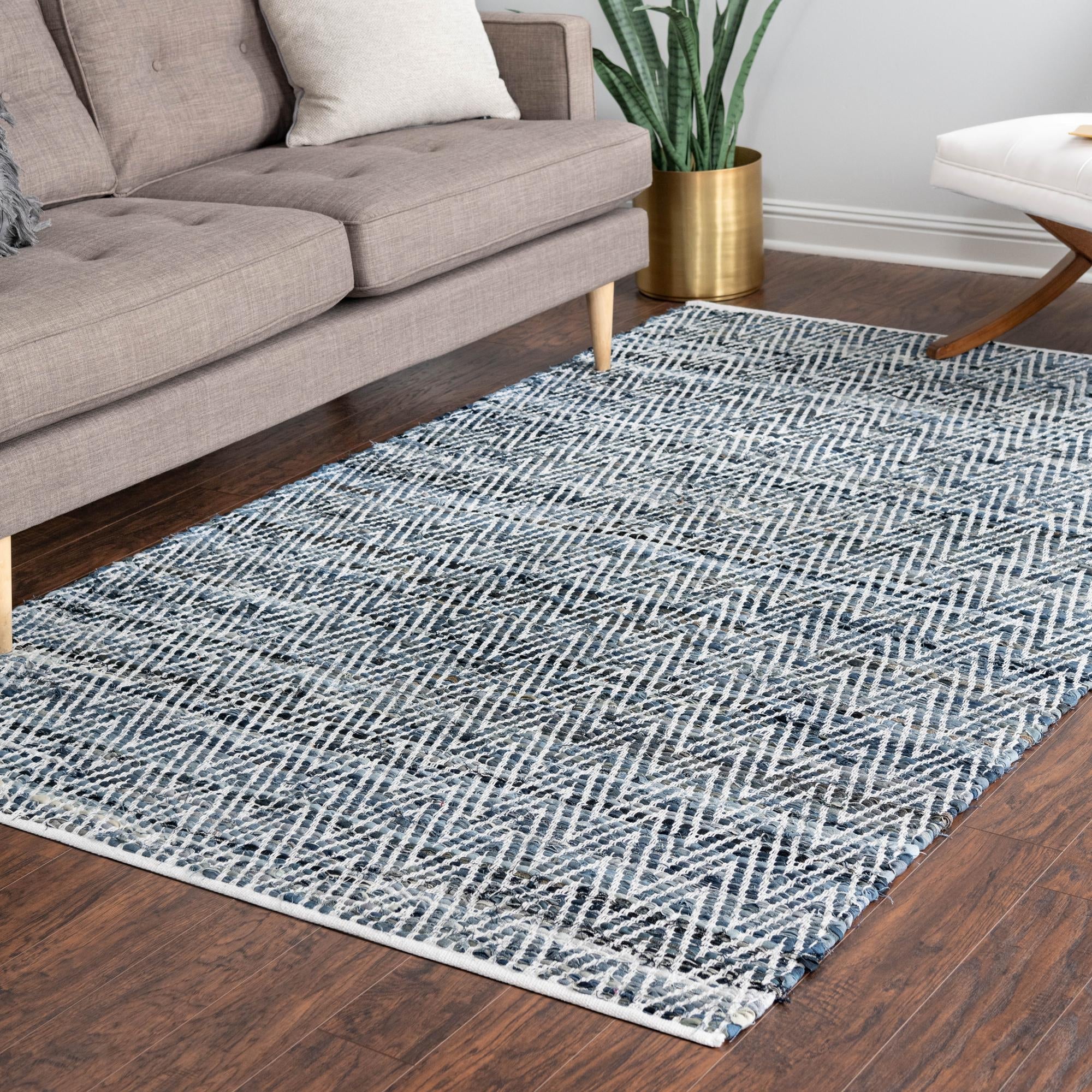 Zigzag Marina Collection Area Rug - HarborStripes