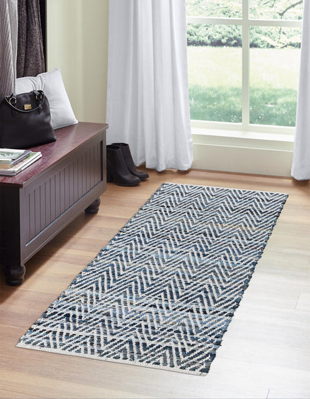 Zigzag Marina Collection Area Rug - HarborStripes