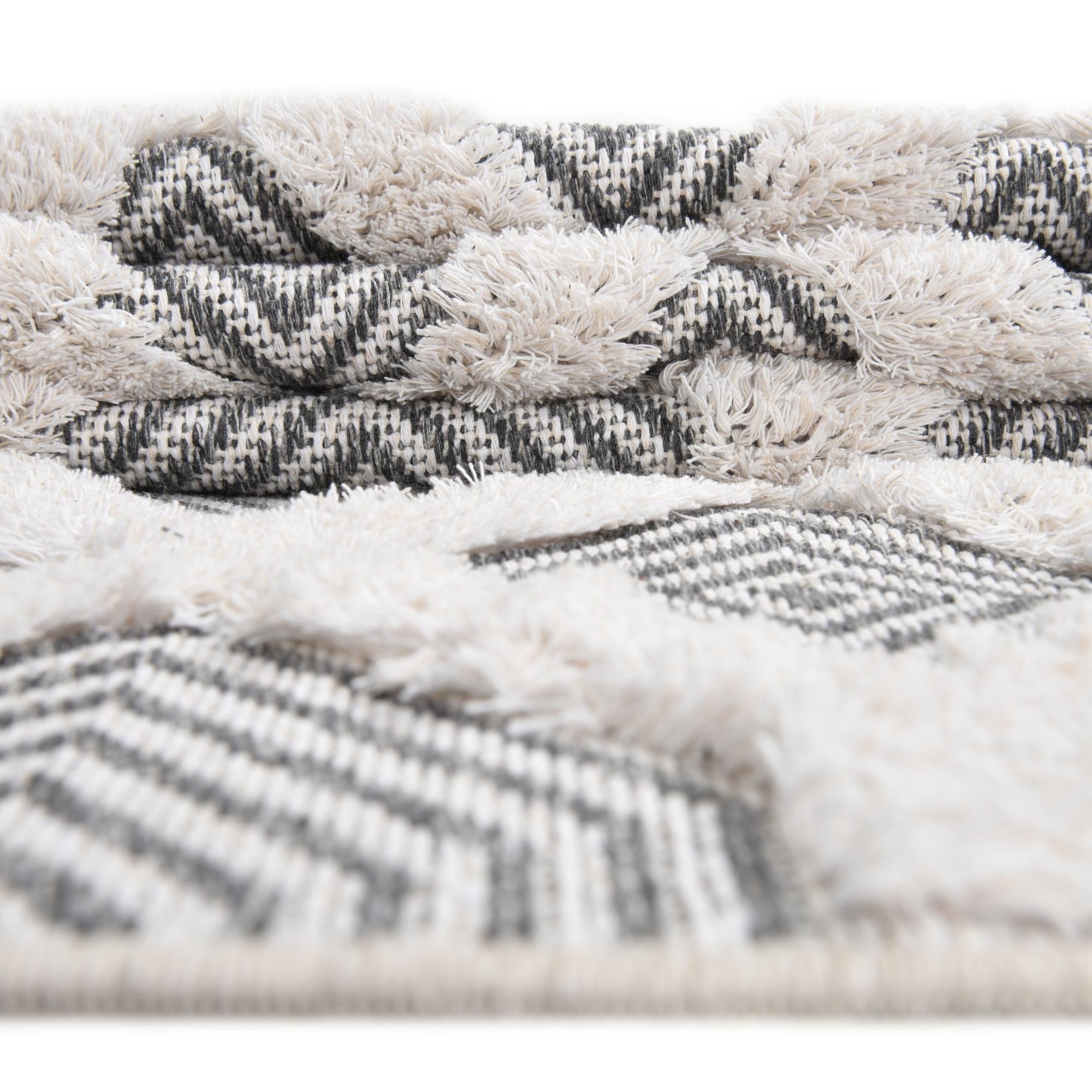 Marbella Meadows Collection Area Rug - Sierra