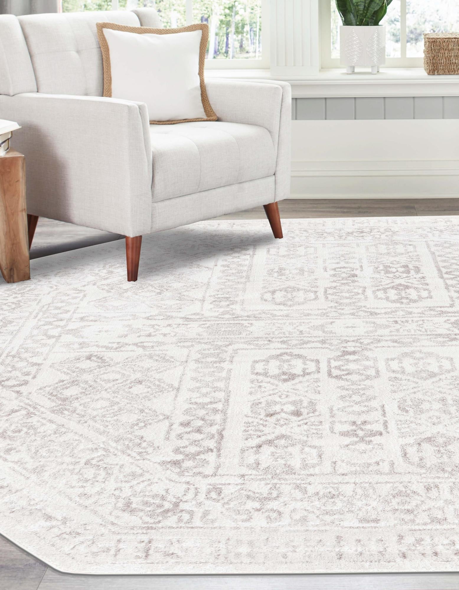 Cambridge Classics Collection Area Rug - Kendall (Cream)