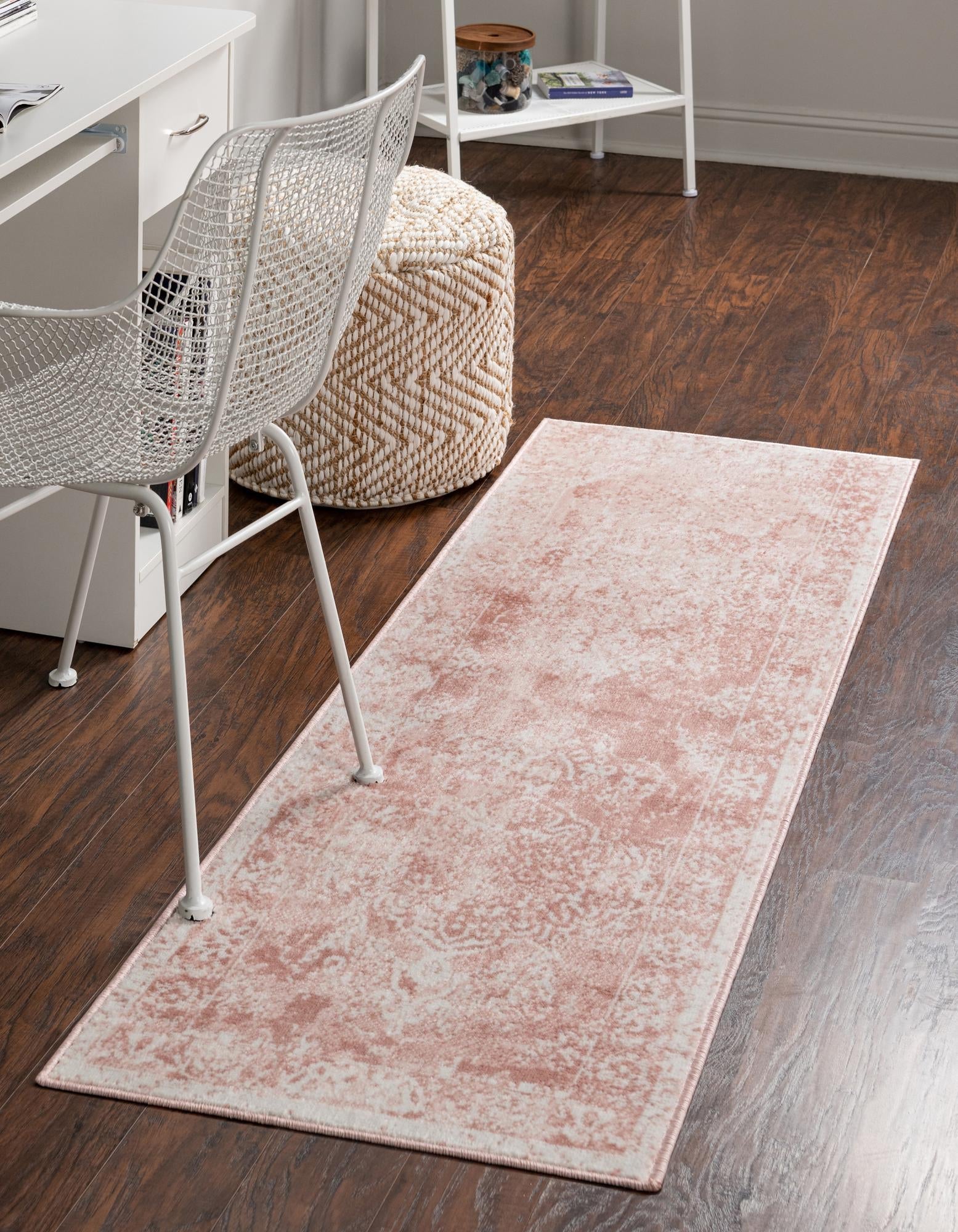 Cambridge Classics Collection Area Rug -  Fitzwilliam (Pink)