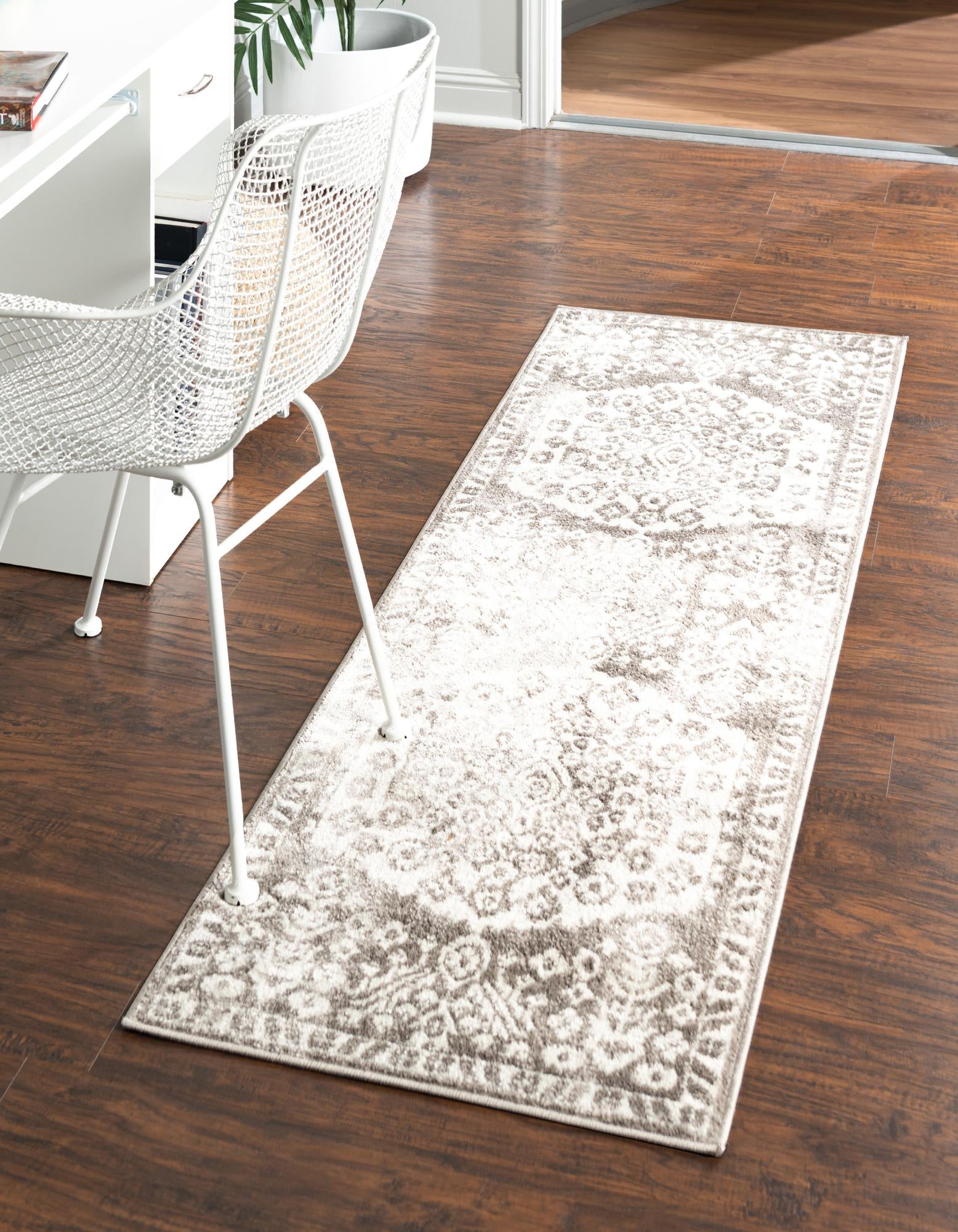 Cambridge Classics Collection Area Rug -  Magdalene (Gray)