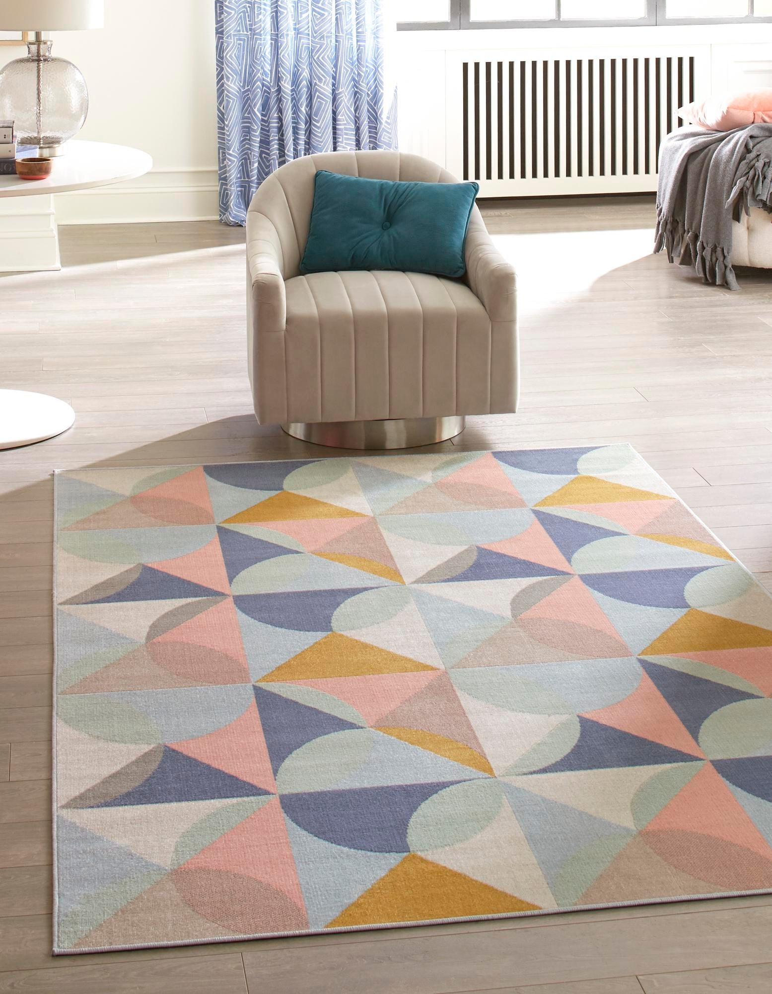 Lagoon Oasis Collection Area Rug - Coral