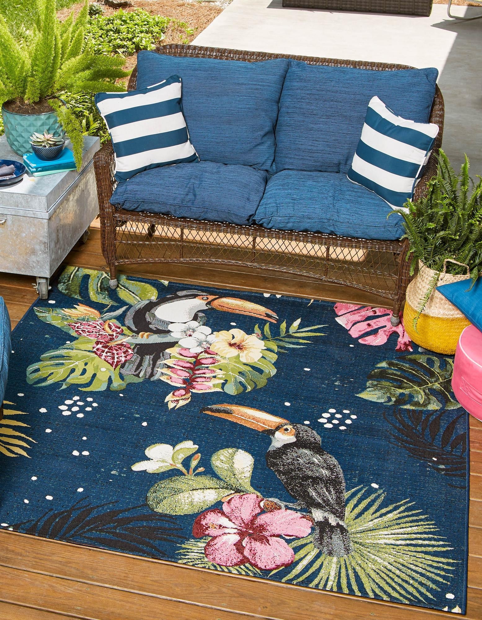 Seaside Blooms Collection Area Rug -  Leaf