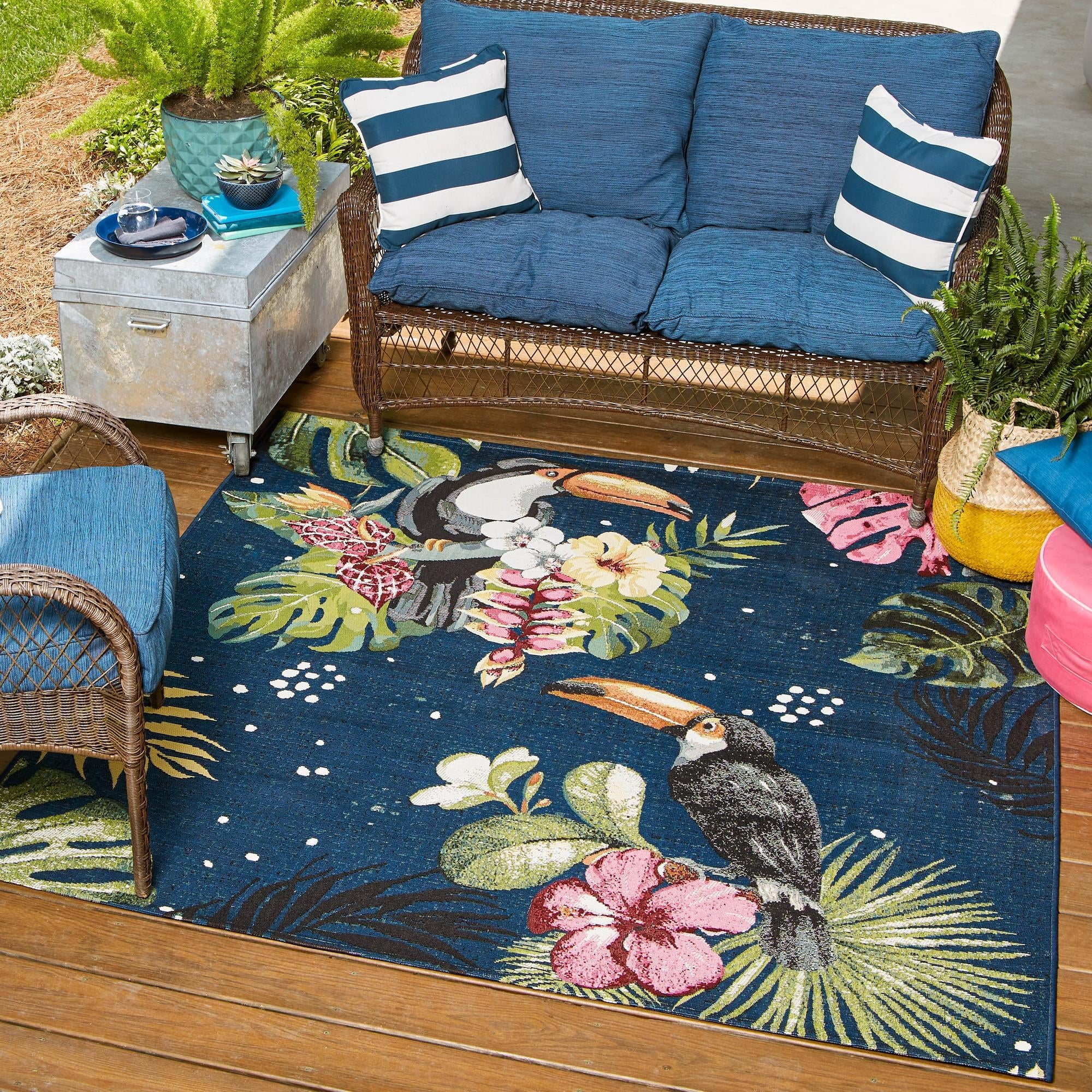 Seaside Blooms Collection Area Rug -  Leaf