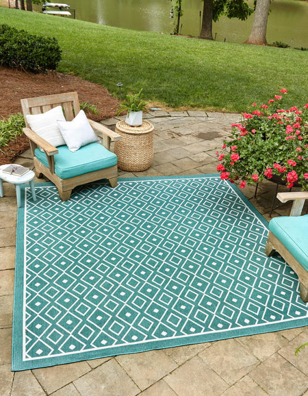 Seaside Lattice Collection Area Rug - Brighton