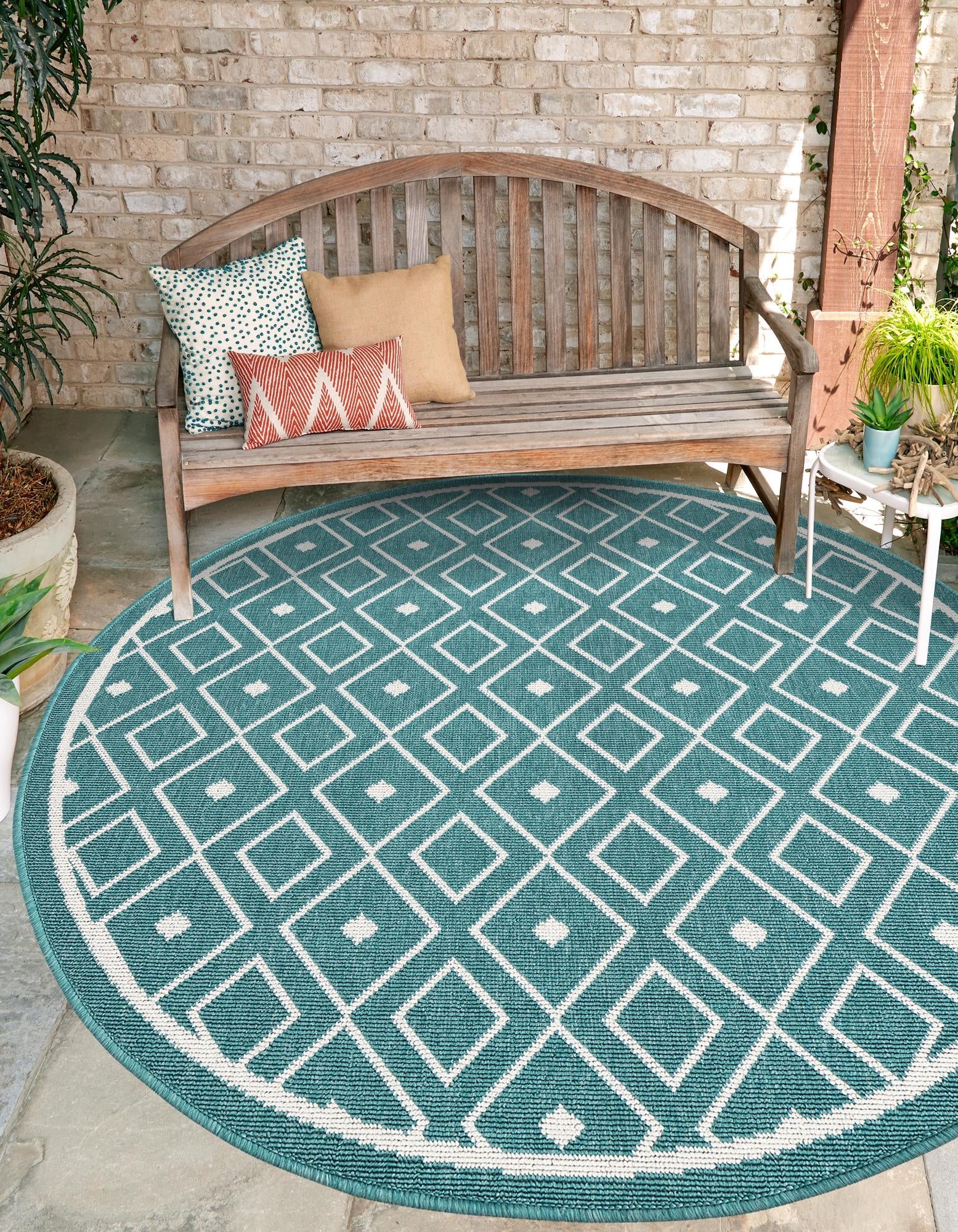 Seaside Lattice Collection Area Rug - Brighton