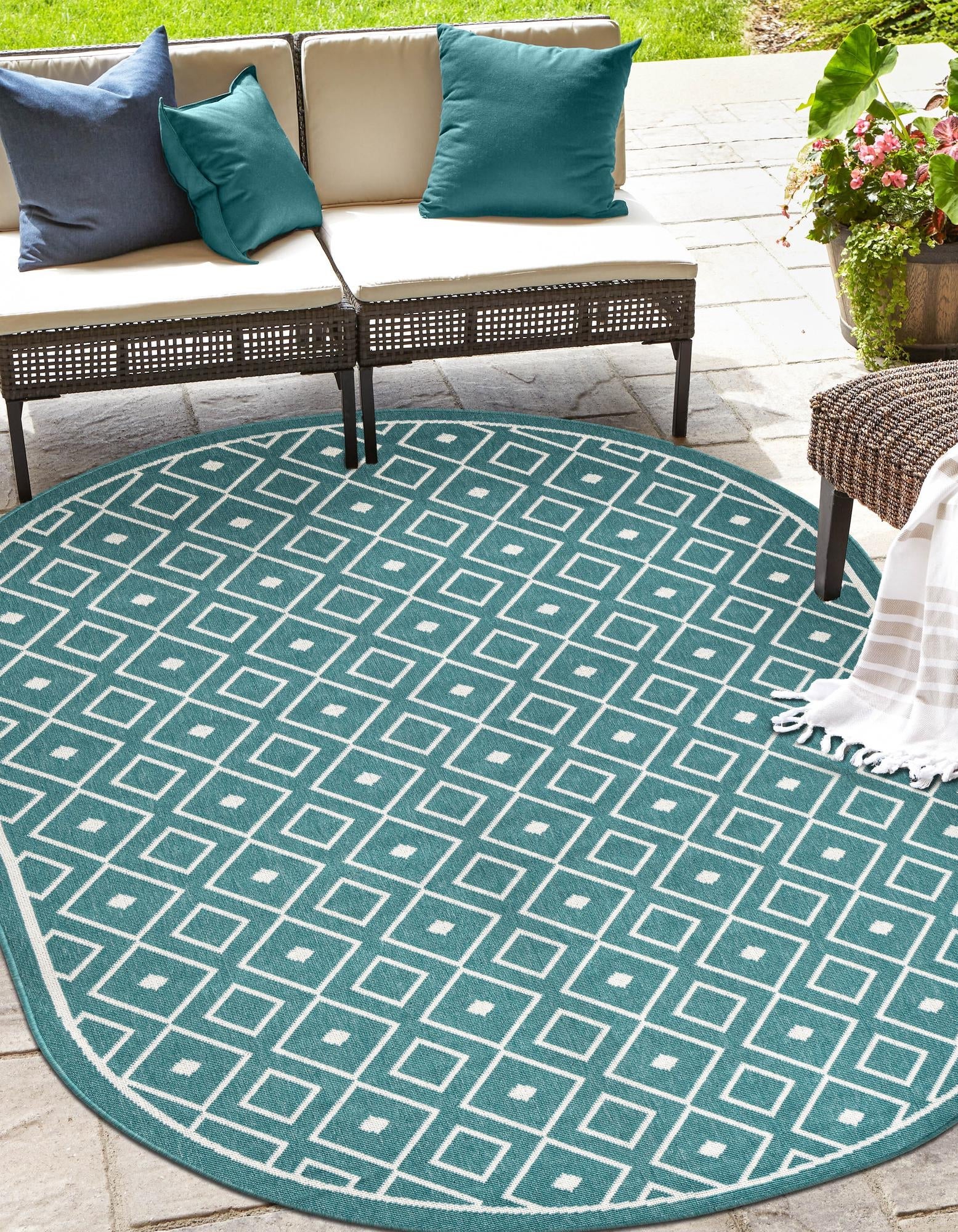 Seaside Lattice Collection Area Rug - Brighton