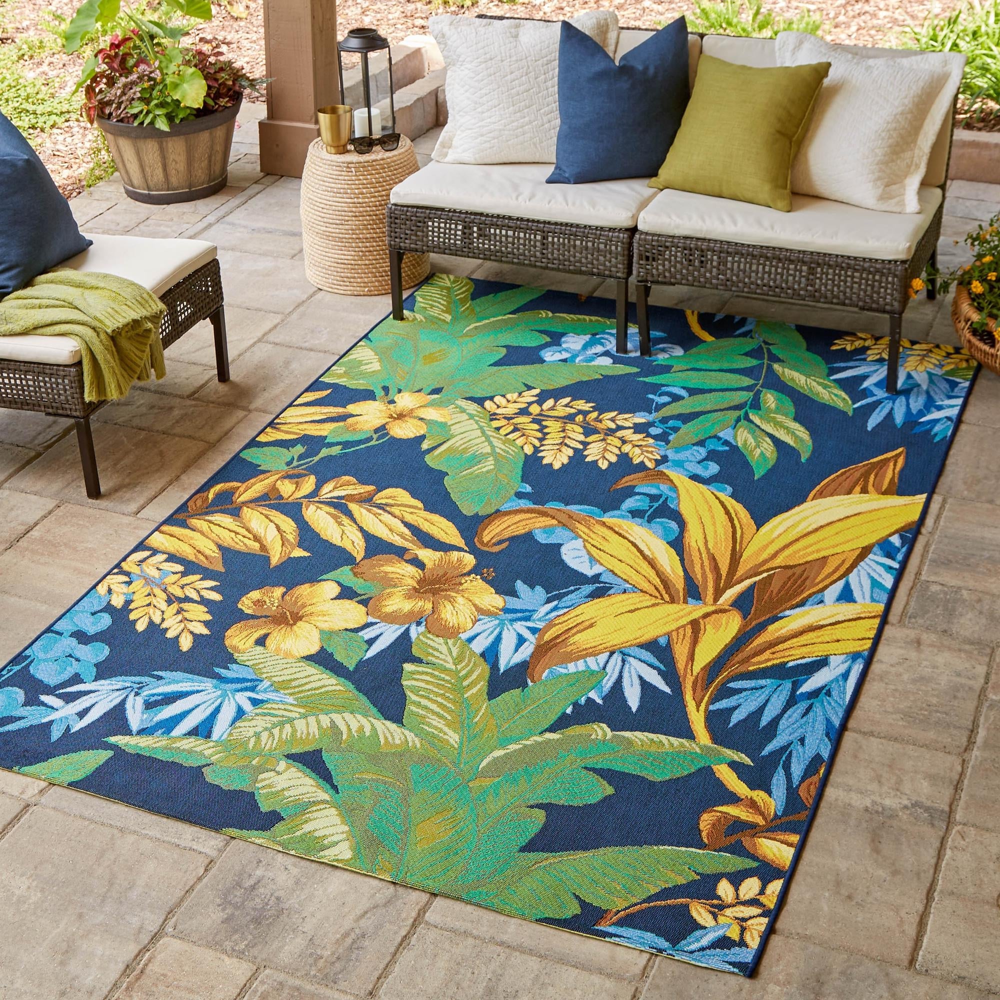 Seaside Blooms Collection Area Rug -  Grove