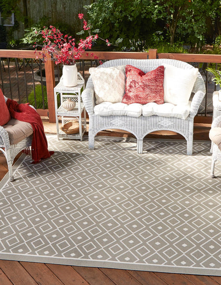 Seaside Lattice Collection Area Rug - Brighton