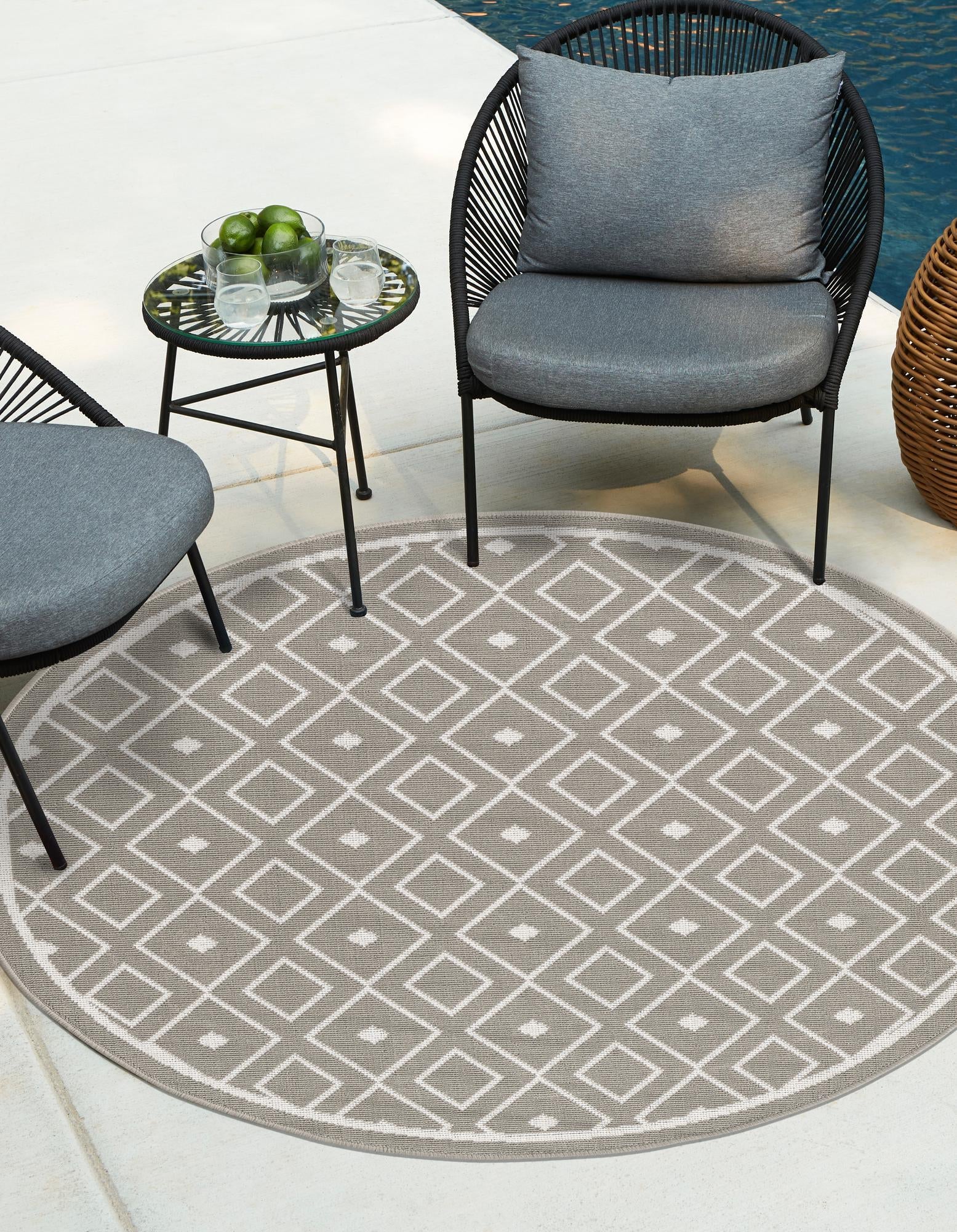 Seaside Lattice Collection Area Rug - Brighton