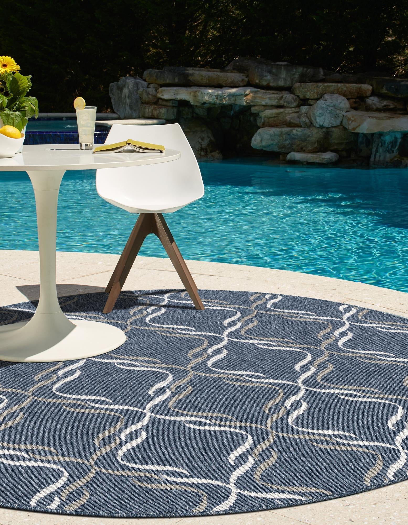 Seaside Lattice Collection Area Rug -  Hastings