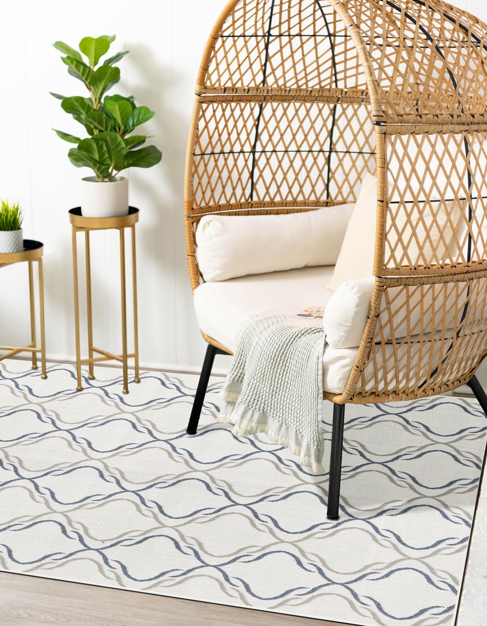 Seaside Lattice Collection Area Rug -  Hastings