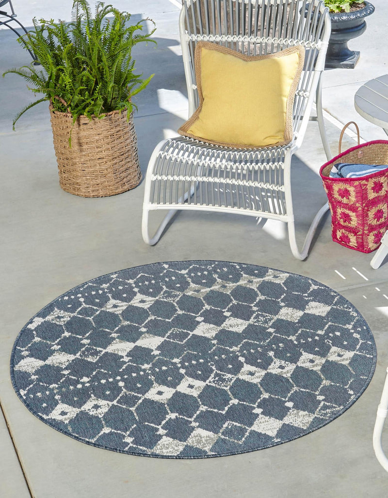 Seaside Lattice Collection Area Rug -  Margate Round Navy Blue  lifestyle 94