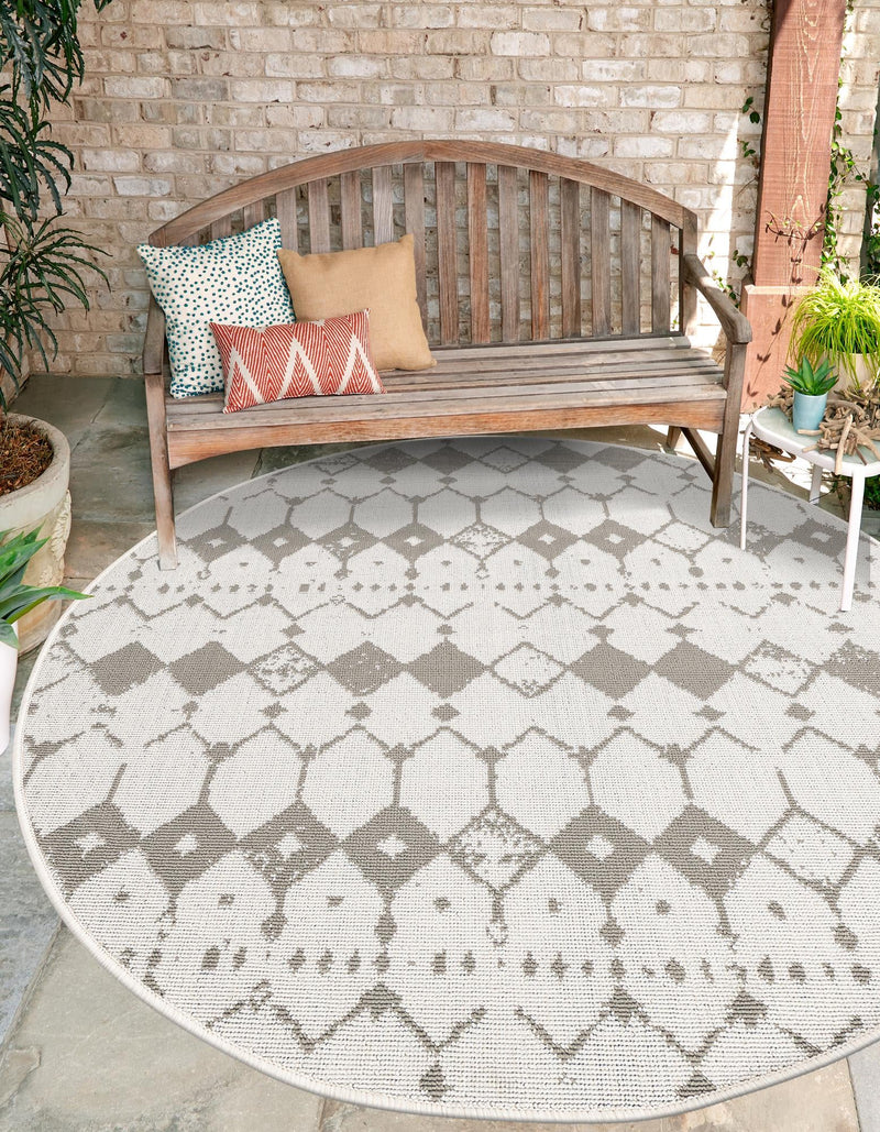 Seaside Lattice Collection Area Rug -  Margate Round Ivory and Gray  lifestyle 153