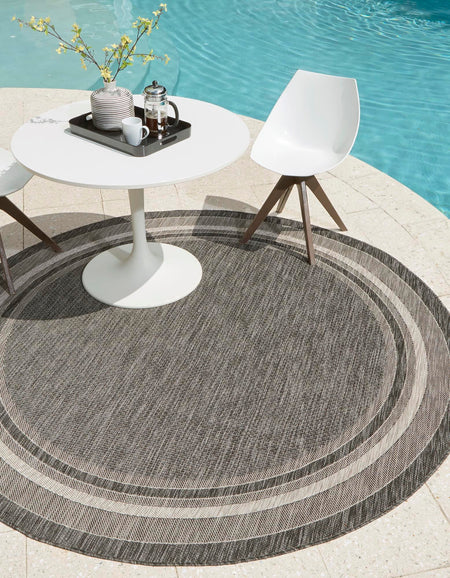 Terrace Fringe Collection Area Rug - Veranda (Black)