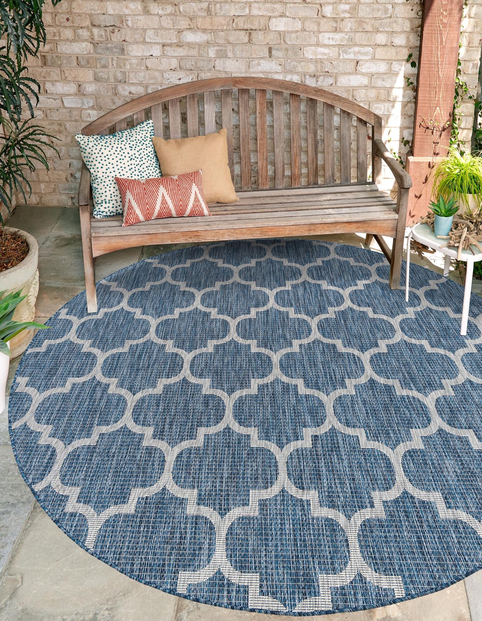 Seaside Lattice Collection Area Rug - Arbor (Navy Blue)