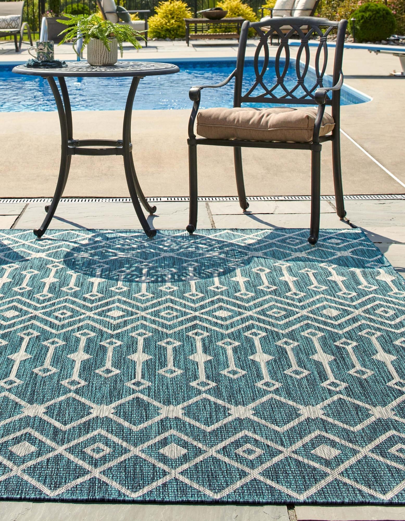 Seaside Lattice Collection Area Rug -  Pergola (Teal)