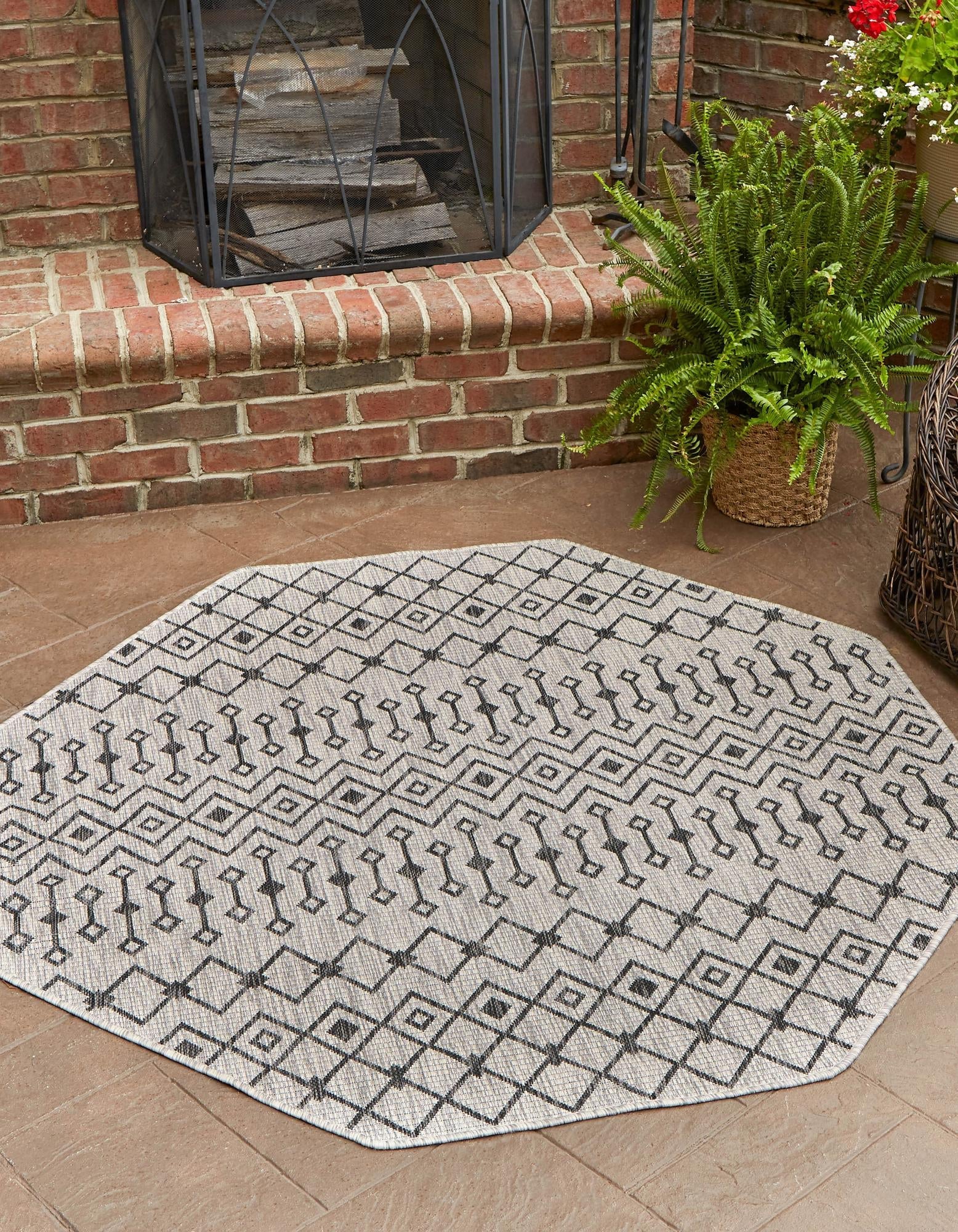 Seaside Lattice Collection Area Rug -  Pergola (Gray)