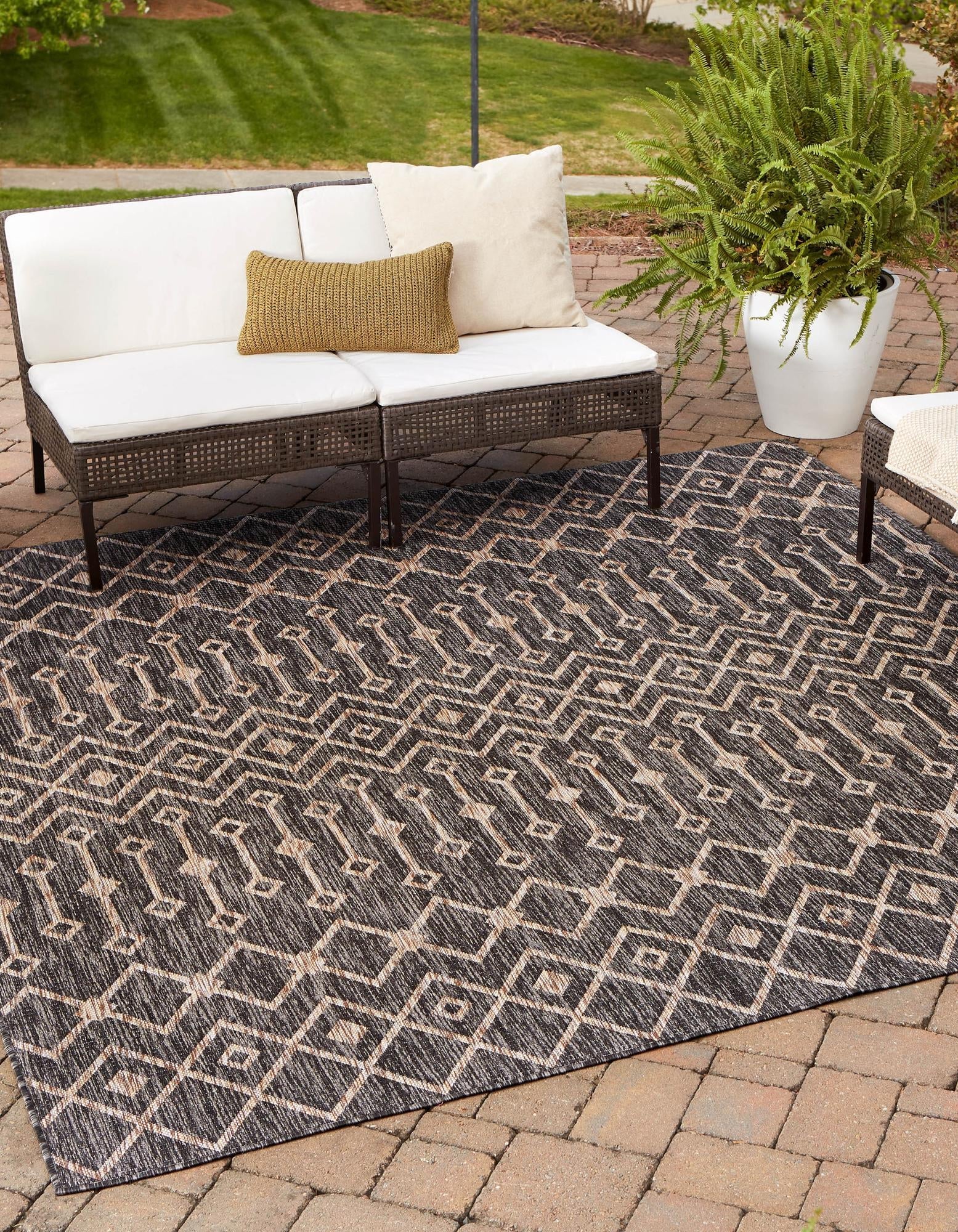 Seaside Lattice Collection Area Rug -  Pergola (Charcoal Gray)