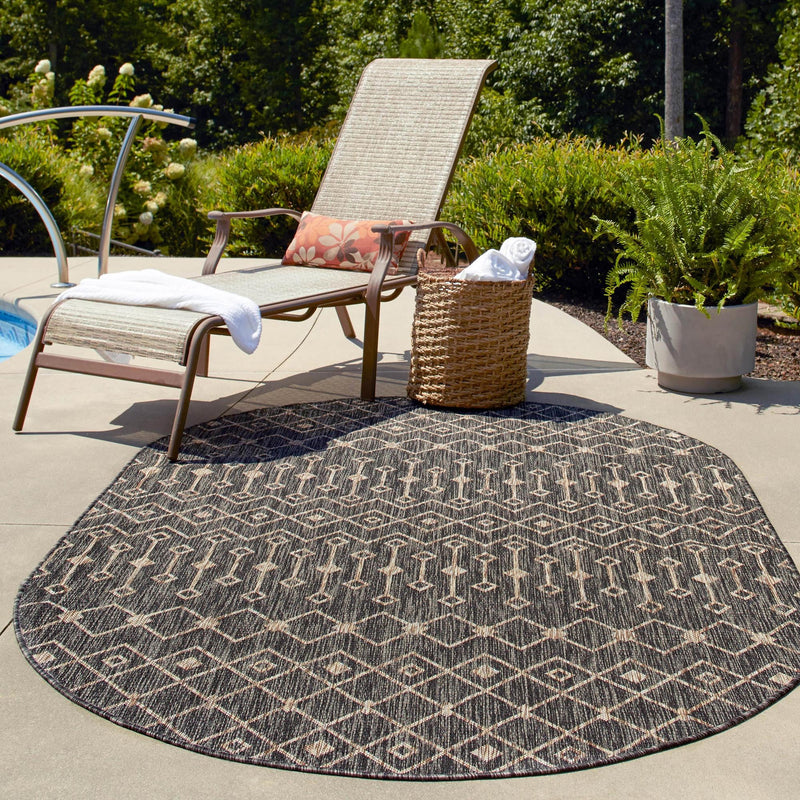 Garden Lattice Oasis Collection Area Rug -  Pergola (Charcoal Gray) Oval Charcoal Gray  lifestyle 8