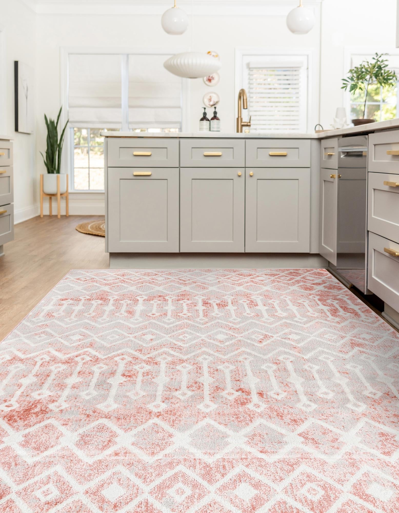 Marrakech Lattice Collection Area Rug - Essaouira (Dusty Rose)