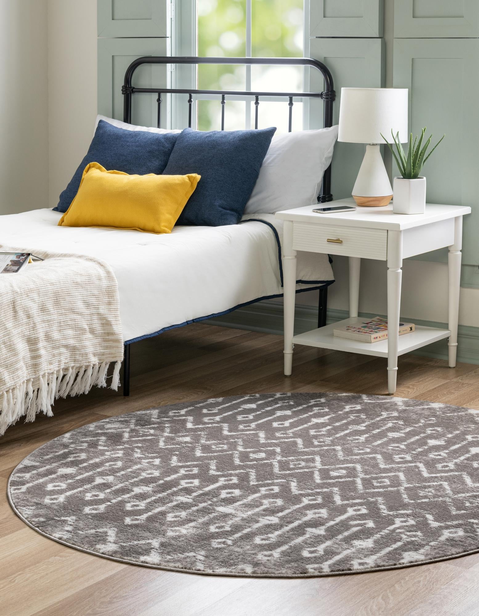 Marrakech Lattice Collection Area Rug - Essaouira (Stone Gray)