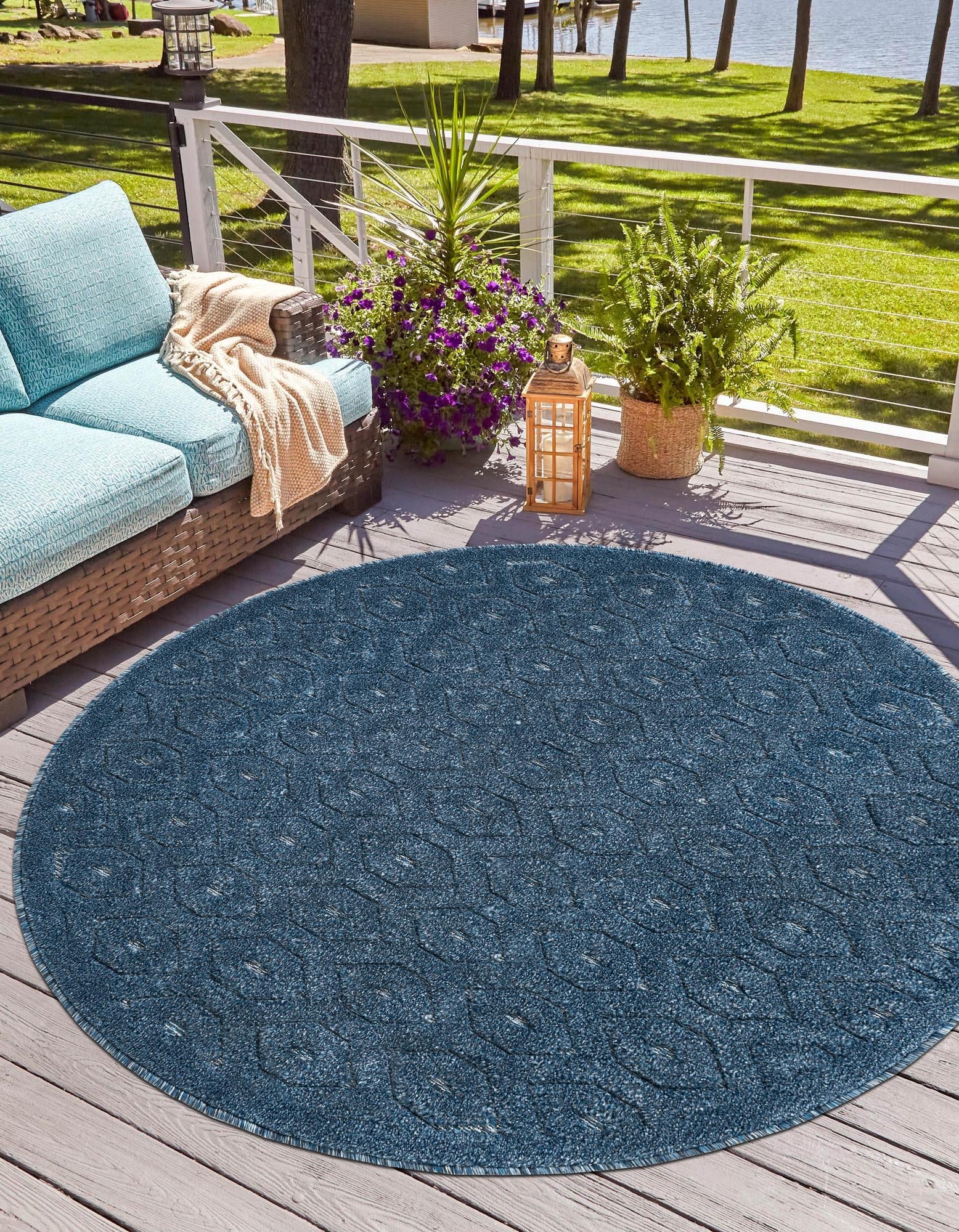 Garden Lattice Charm Collection Area Rug - Arbor (Navy Blue)