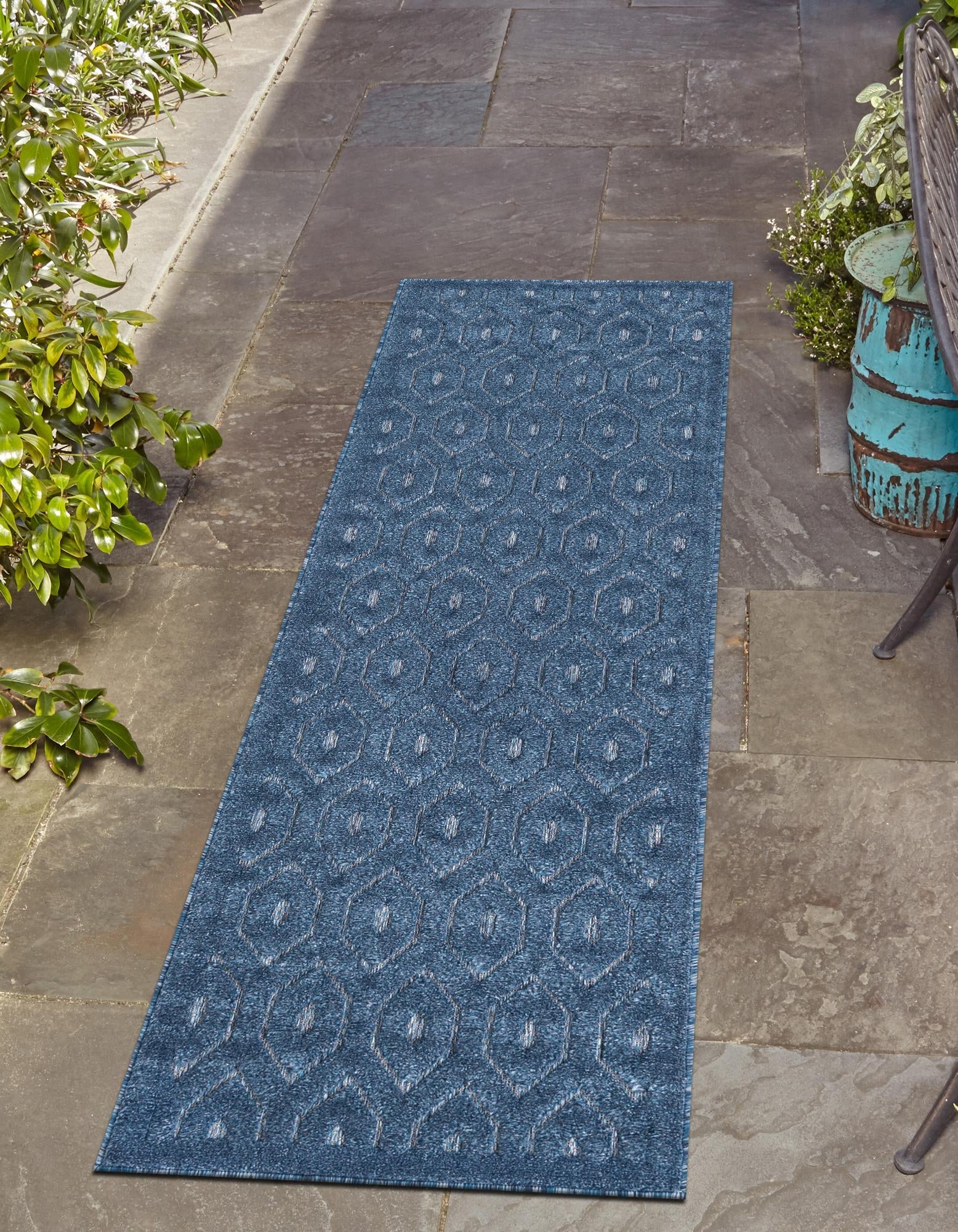 Garden Lattice Charm Collection Area Rug - Arbor (Navy Blue)