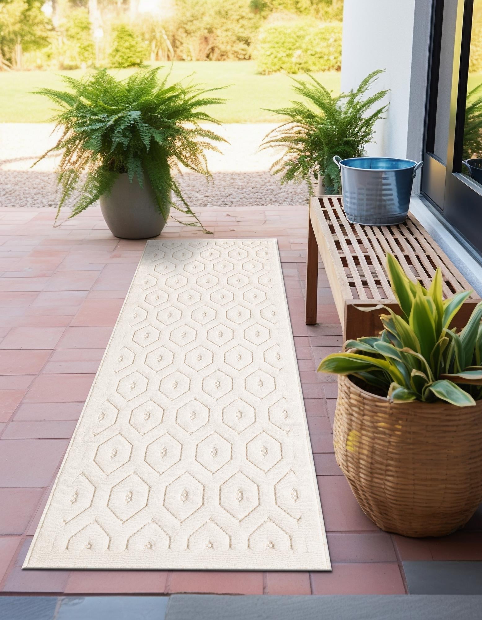 Garden Lattice Charm Collection Area Rug - Arbor (Ivory)