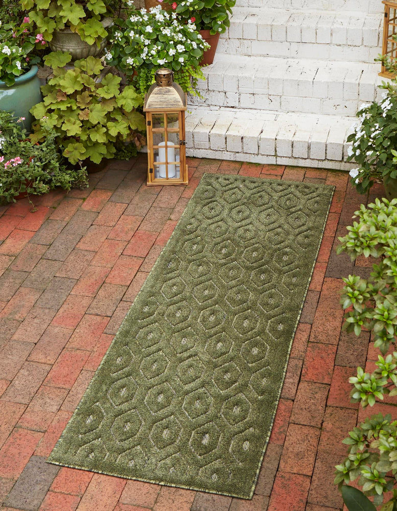 Garden Lattice Charm Collection Area Rug - Arbor (Green) Runner Green  lifestyle 23